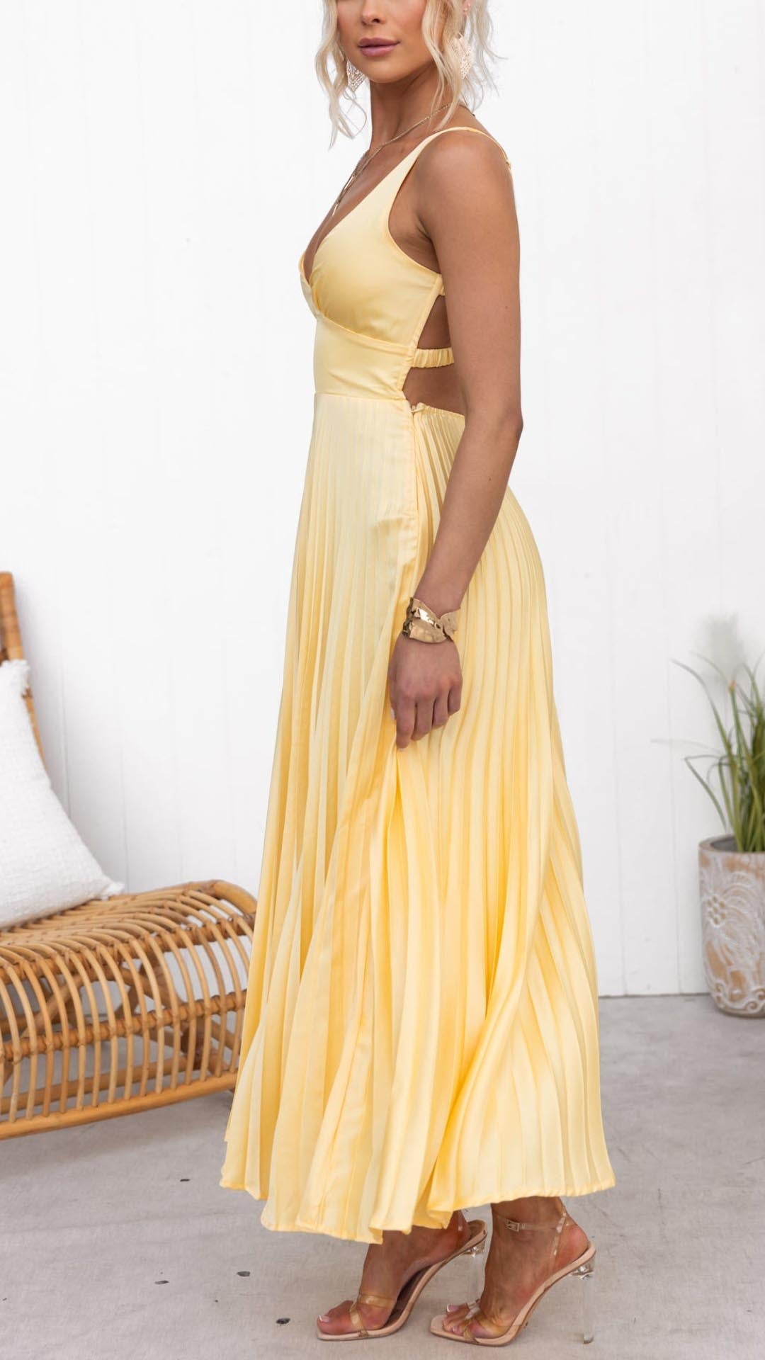 Aby - Elegante vestido largo plisado